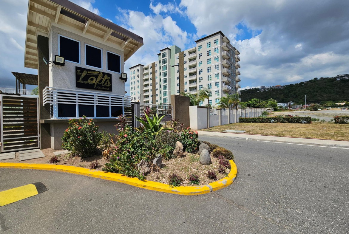 Thirteenth image of A306-14,15 & 17 Crieffe Road in Kingston 5, St. Andrew, Jamaica - property is For Rent