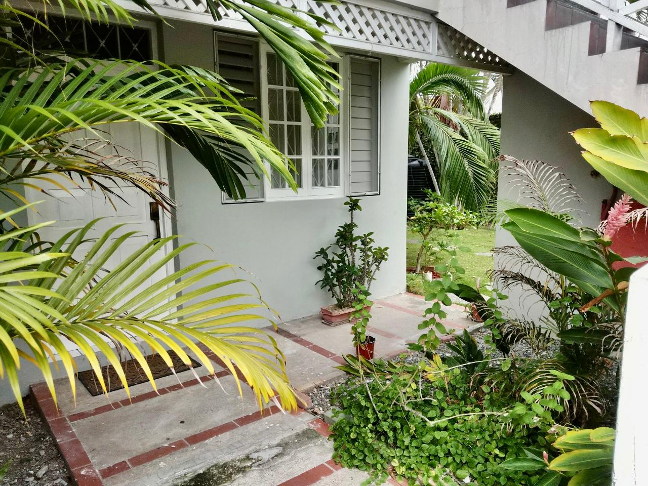 Furnished-1-Bedroom-Apartment-for-Rent-in-Liguanea-Kingston-6 Third image of Apt 1,-5 st Michael's Terrace in Kingston 6, St. Andrew, Jamaica - property is For Rent