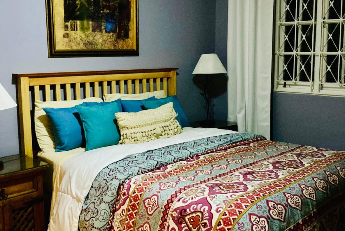 Twenty-Second image of Apt 1,-5 st Michael's Terrace in Kingston 6, St. Andrew, Jamaica - property is For Rent