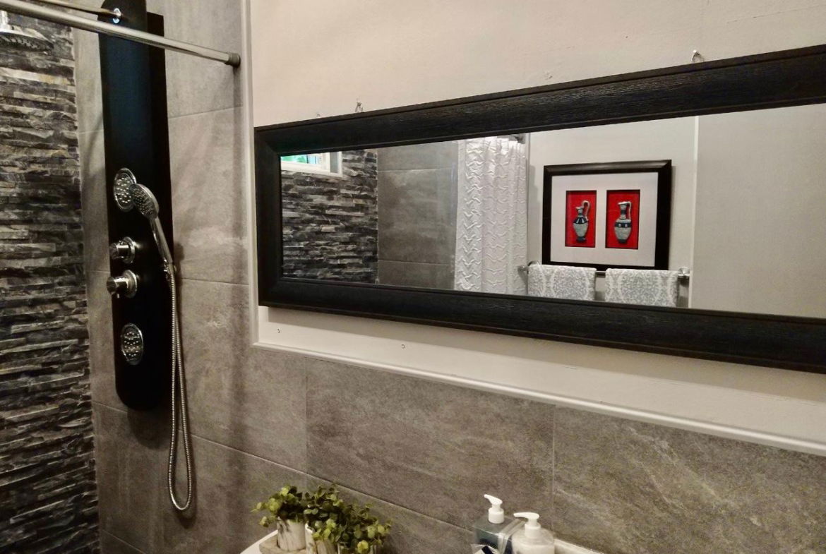 Fourth image of Apt 1,-5 st Michael's Terrace in Kingston 6, St. Andrew, Jamaica - property is For Rent