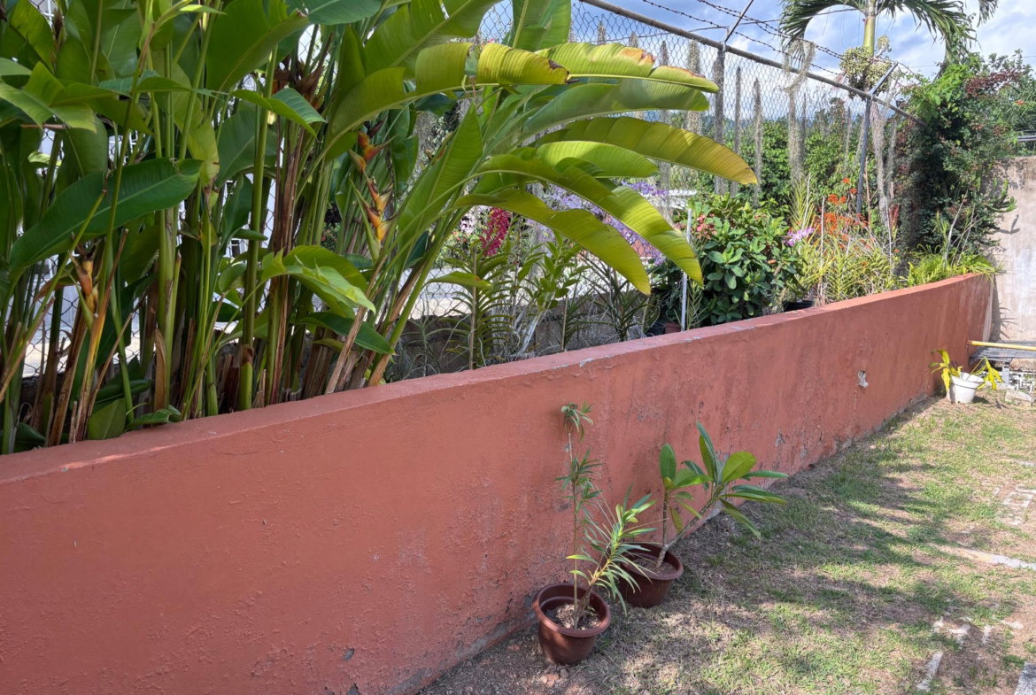 Fifteenth image of 4-8 Hibiscus Drive in Kingston 6, St. Andrew, Jamaica - property is For Rent
