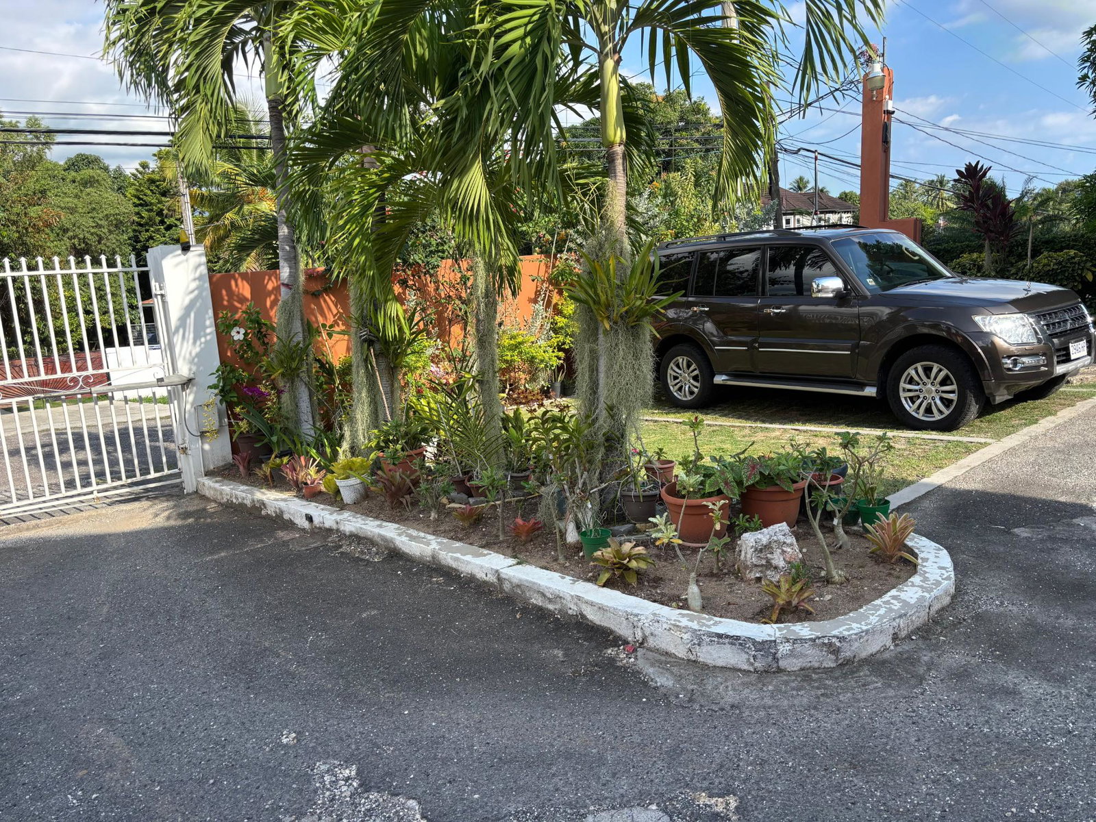 Sixteenth image of 4-8 Hibiscus Drive in Kingston 6, St. Andrew, Jamaica - property is For Rent