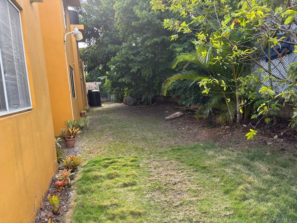 Seventeenth image of 4-8 Hibiscus Drive in Kingston 6, St. Andrew, Jamaica - property is For Rent