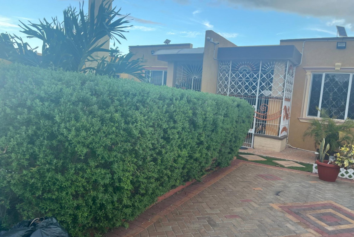 Second image of 30 Belle Acres in Bellevue Heights, St. Catherine, Jamaica - property is For Rent
