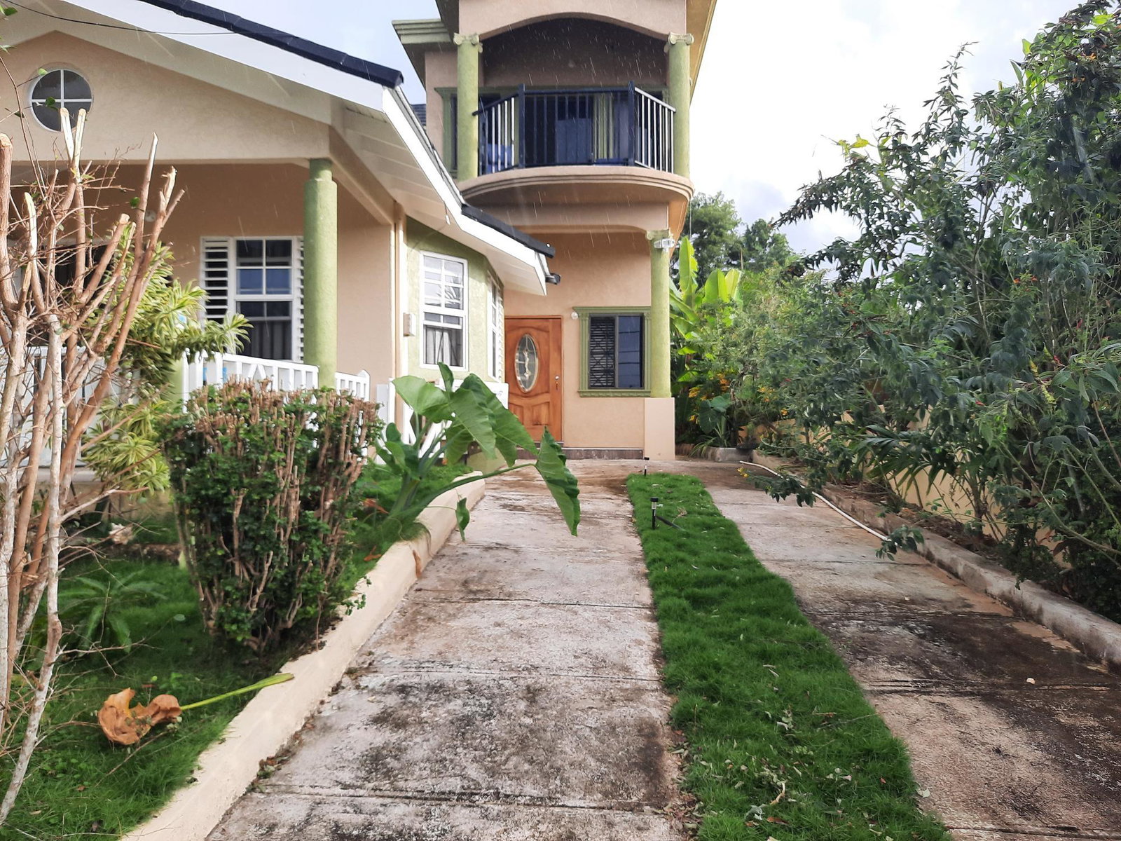 Furnished-1-Bedroom-House-for-Rent-in-Stone-Brook-Vista-Trelawny Second image of Apt#2- Opal Avenue in Falmouth, Trelawny, Jamaica - property is For Rent