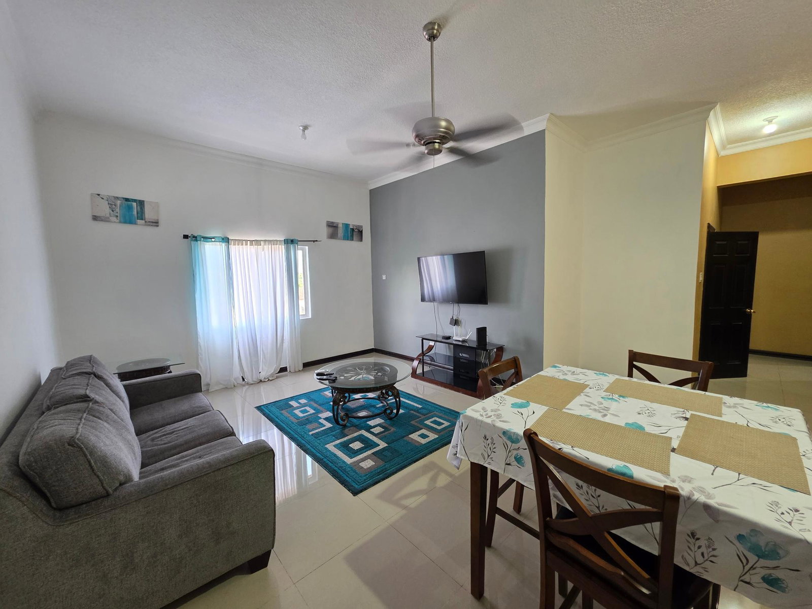 Fifth image of 12-3a Halifax Avenue in Kingston 6, St. Andrew, Jamaica - property is For Rent