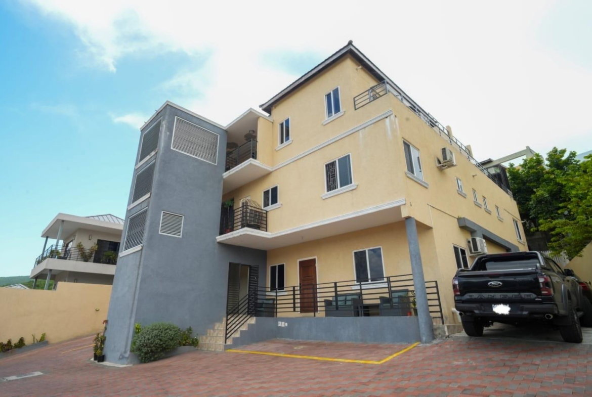 Thirteenth image of 20 Pine Boulevard in Kingston 6, St. Andrew, Jamaica - property is For Rent