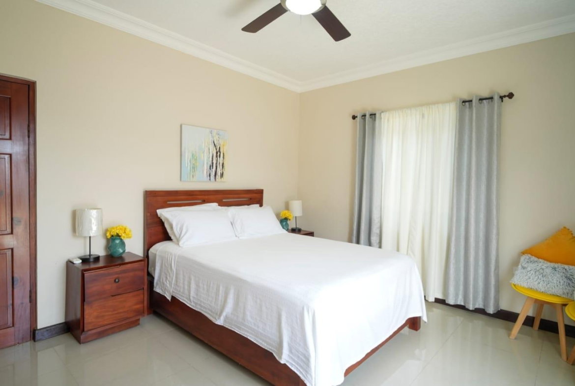 Eighth image of 20 Pine Boulevard in Kingston 6, St. Andrew, Jamaica - property is For Rent