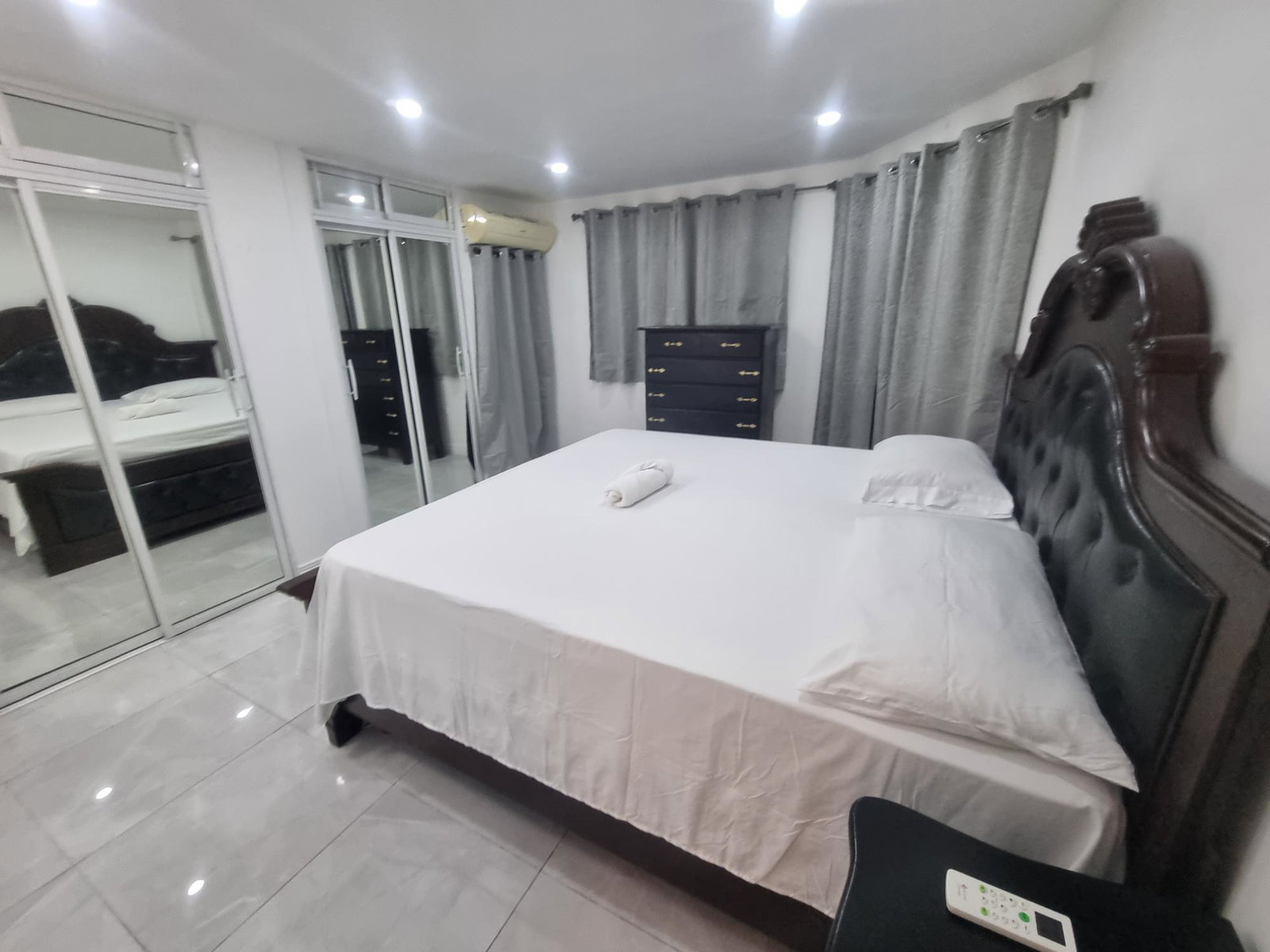 Ninth image of 11-52-54 Hope Road in Kingston 6, St. Andrew, Jamaica - property is For Rent