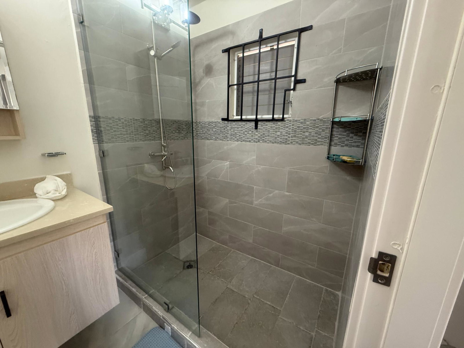 Furnished-2-Bedroom-Home-for-Rent-in-Camelot-Village-Discovery-Bay-St.-Ann Twelfth image of Camelot Village in Discovery Bay, St. Ann, Jamaica - property is For Rent