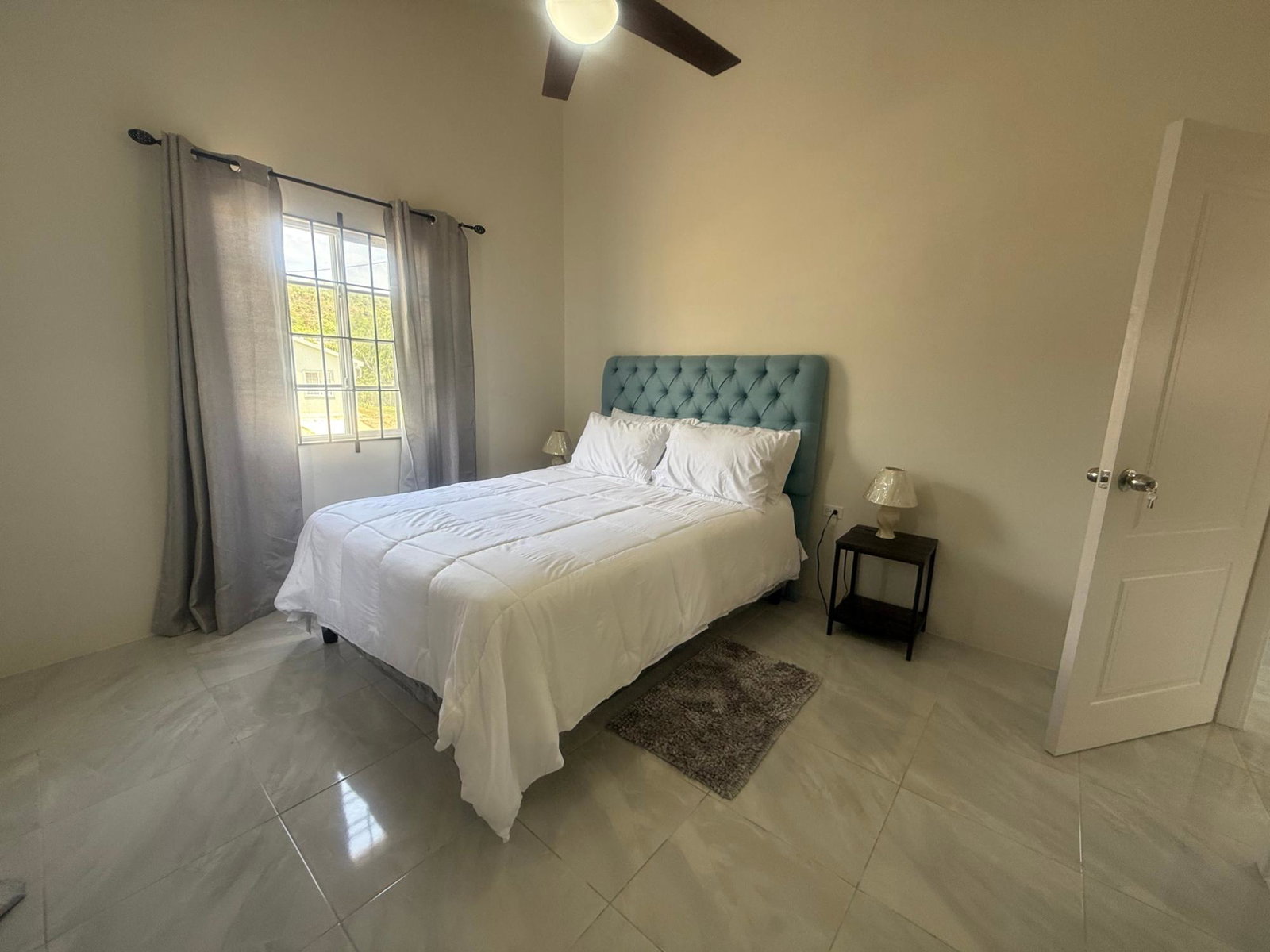 Furnished-2-Bedroom-Home-for-Rent-in-Camelot-Village-Discovery-Bay-St.-Ann Seventh image of Camelot Village in Discovery Bay, St. Ann, Jamaica - property is For Rent