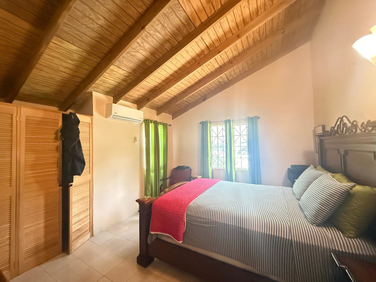 Second image of 531 Bogue Village in Bogue Village, St. James, Jamaica - property is For Rent