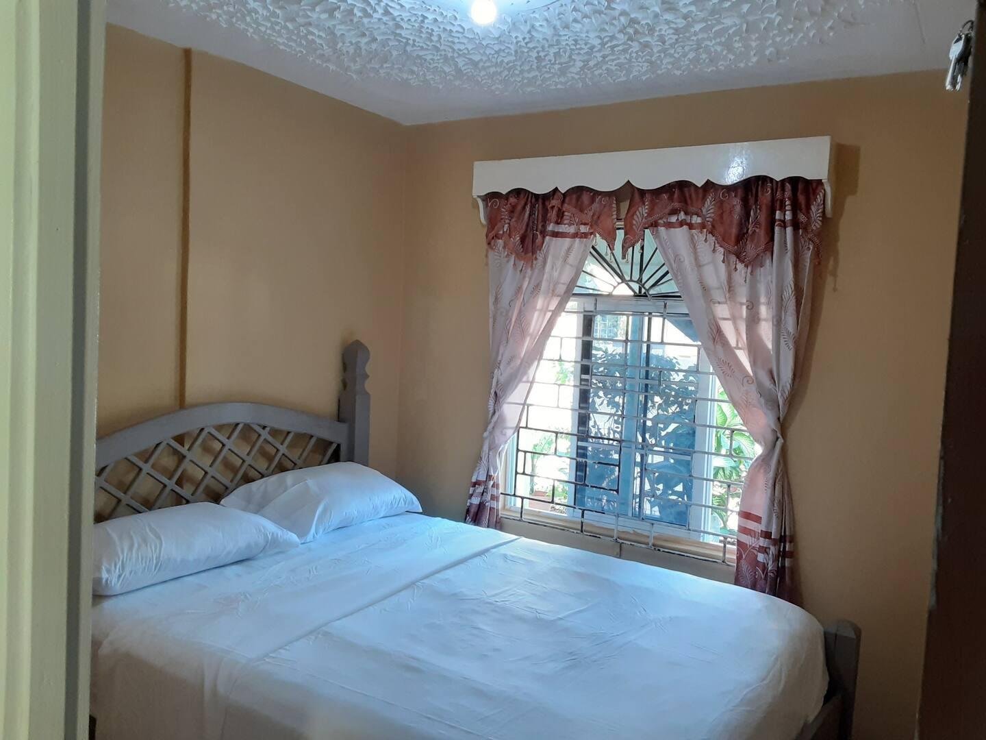 Furnished-2-Bedroom-House-for-Rent-in-Greater-Portmore-St.-Catherine Seventh image of Lot 683 2 East Greater Portmore in Greater Portmore, St. Catherine, Jamaica - property is For Rent