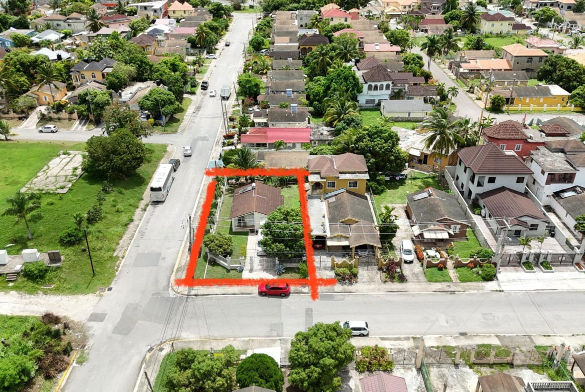 Second image of 531 Bogue Village in Bogue Village, St. James, Jamaica - property is For Sale