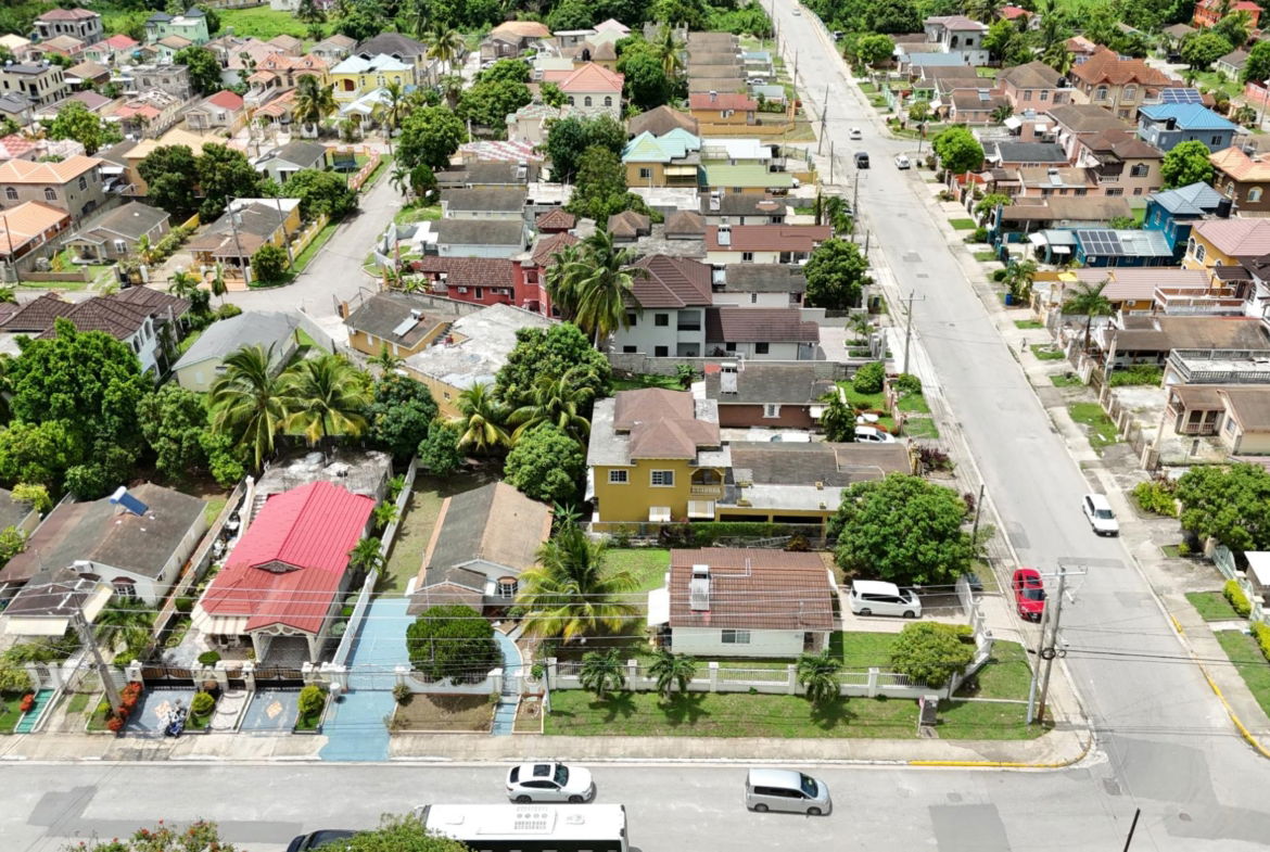 Sixth image of 531 Bogue Village in Bogue Village, St. James, Jamaica - property is For Sale