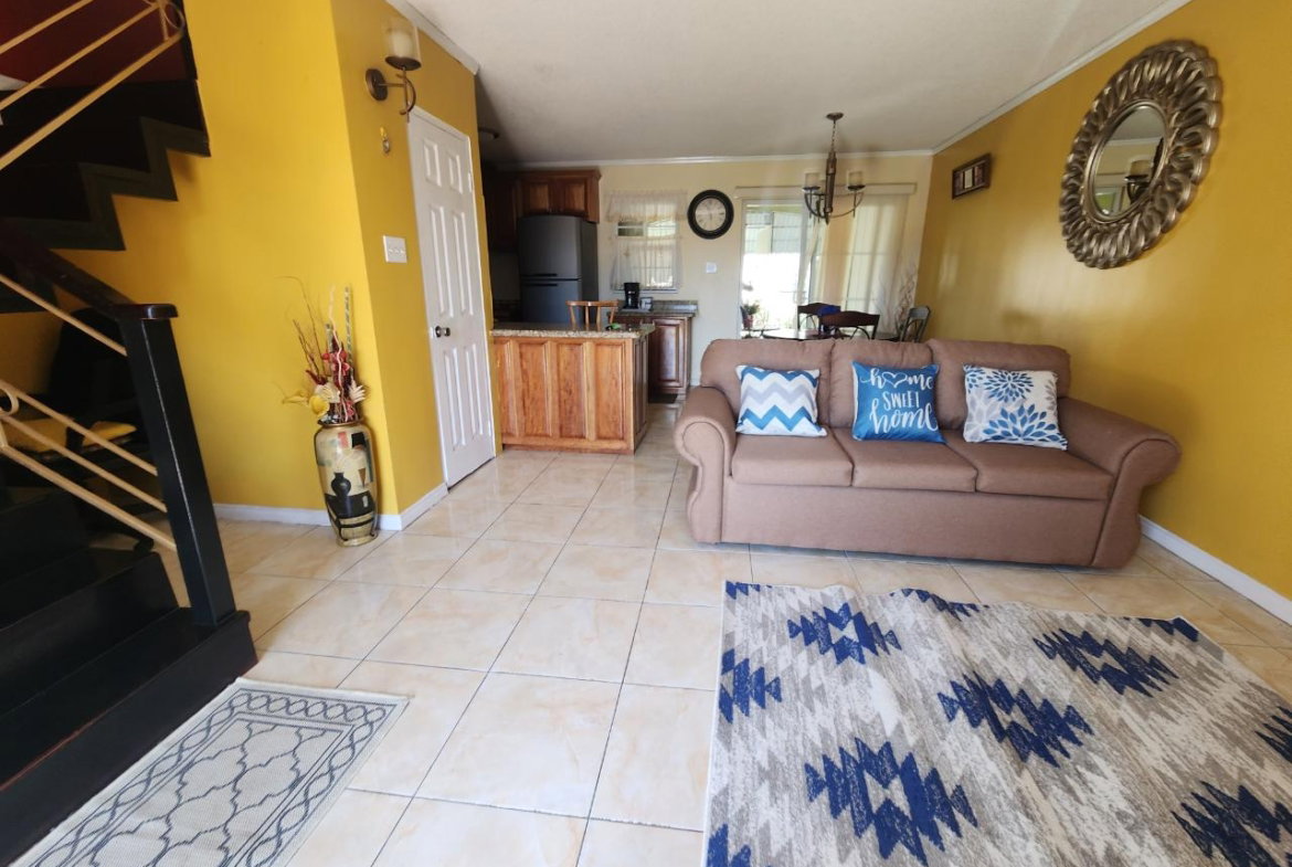 Second image of 21- Lingfield Crescent in Portmore Country Club, St. Catherine, Jamaica - property is For Rent