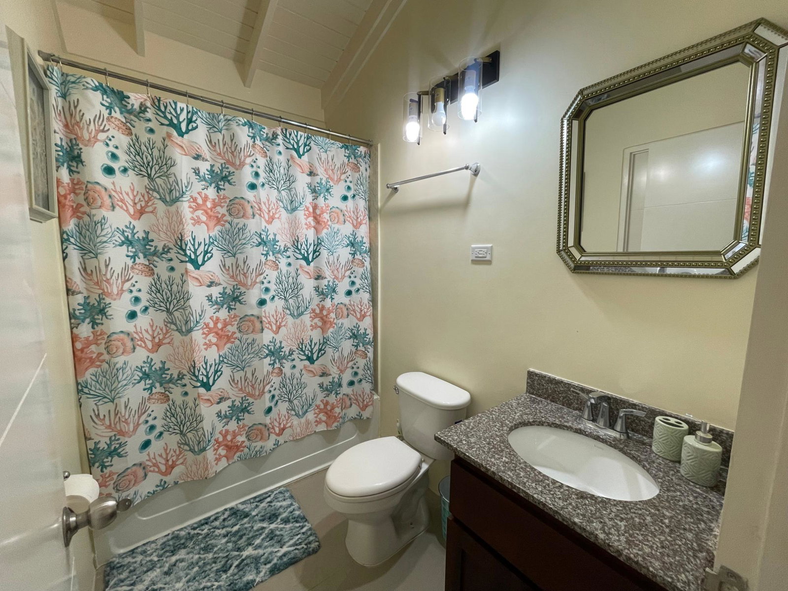 Furnished-2BR-House-for-Rent-in-Stonebrook-Manor-Trelawny-Jamaica Eleventh image of 607 Stonebrook Manor in STONEBROOK, Trelawny, Jamaica - property is For Rent