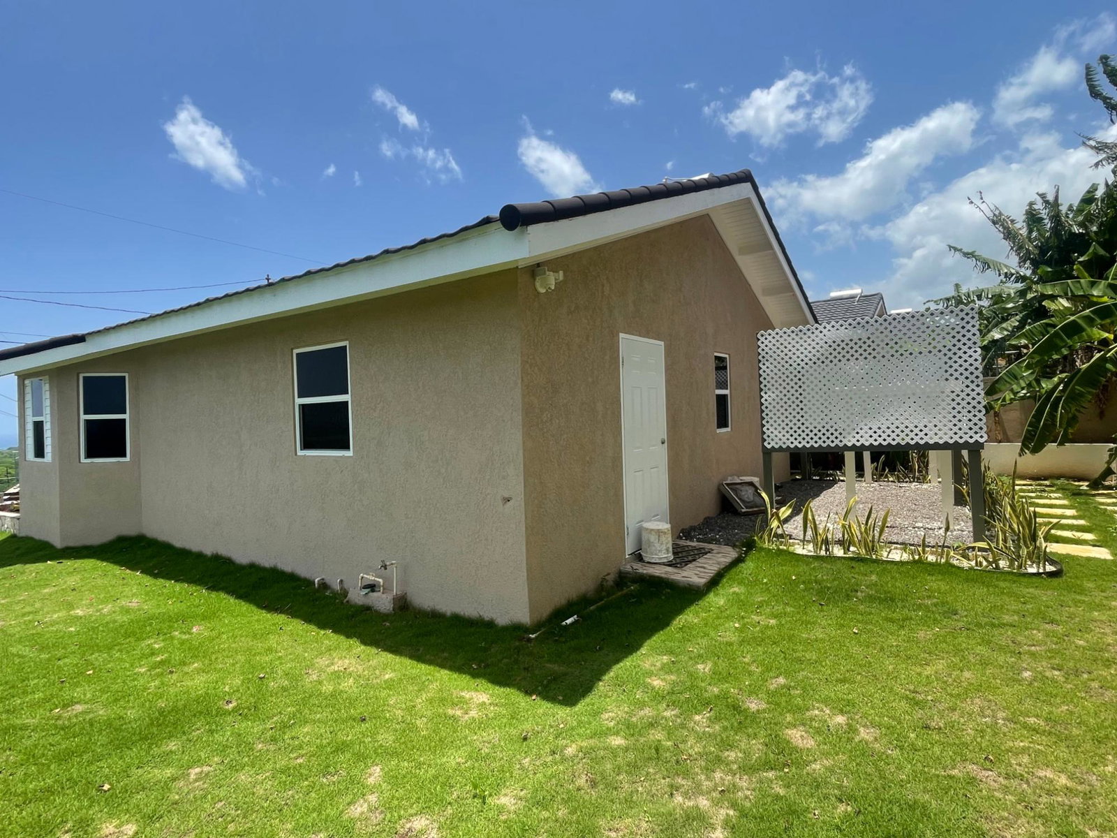 Furnished-2BR-House-for-Rent-in-Stonebrook-Manor-Trelawny-Jamaica Sixteenth image of 607 Stonebrook Manor in STONEBROOK, Trelawny, Jamaica - property is For Rent