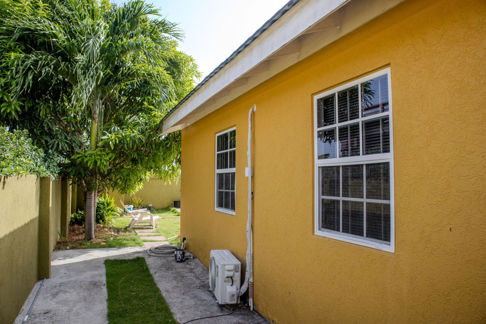 Furnished-3-Bed-Home-with-Pool-for-Sale-in-Drax-Hall-Country-Club-St.-Ann-Jamaica Tenth image of 284 Drax Hall Country Club in Drax Hall Estate, St. Ann, Jamaica - property is For Sale