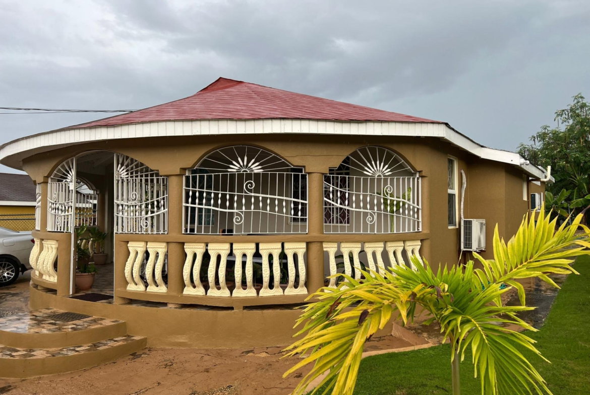 Second image of Lot-320 Florence Hall Village in FLORENCE HALL VILLAGE, Trelawny, Jamaica - property is For Rent