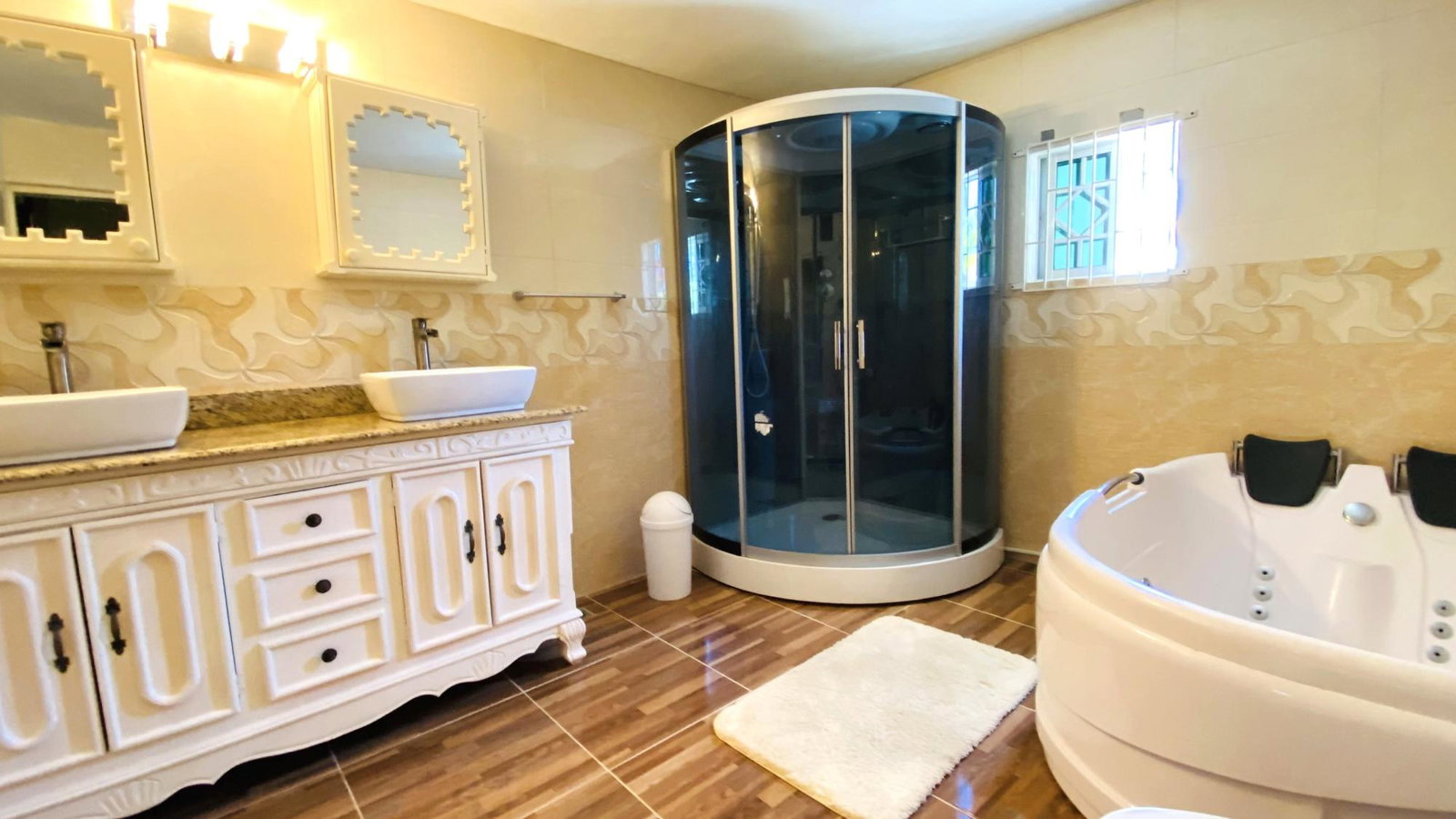 Sixteenth image of Tortuga Drive, Greenwood in Montego Bay, St. James, Jamaica - property is For Rent