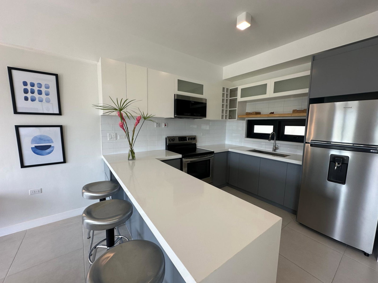 Furnished-Studio-Apartment-for-Sale-at-Via-at-Braemar-Kingston-Modern-High-Rise-Living Fifth image of 502-21 Braemar Avenue in Kingston 5, St. Andrew, Jamaica - property is For Sale
