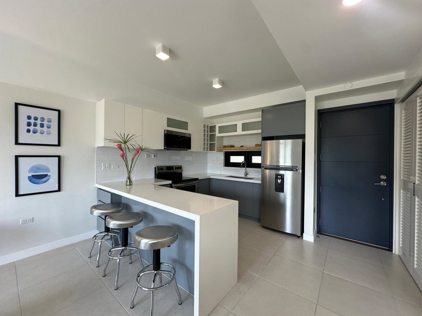 Furnished-Studio-Apartment-for-Sale-at-Via-at-Braemar-Kingston-Modern-High-Rise-Living Sixth image of 502-21 Braemar Avenue in Kingston 5, St. Andrew, Jamaica - property is For Sale