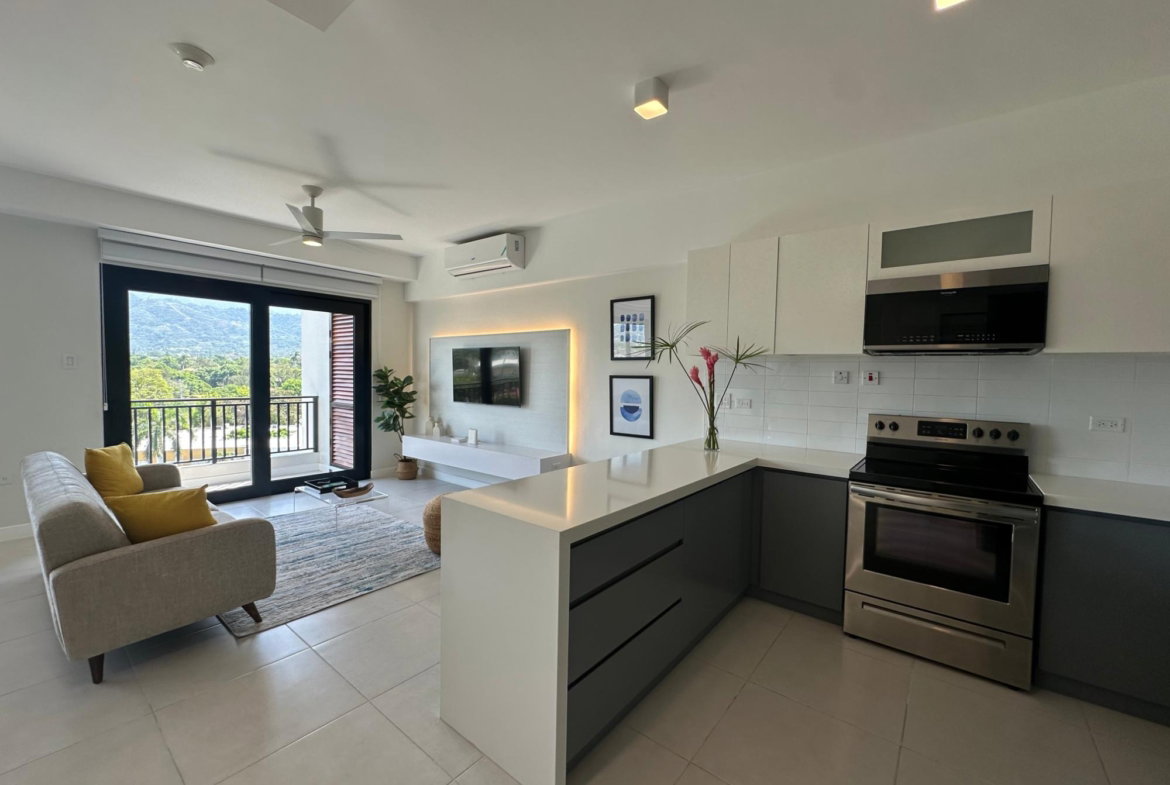 Seventh image of 502-21 Braemar Avenue in Kingston 5, St. Andrew, Jamaica - property is For Sale