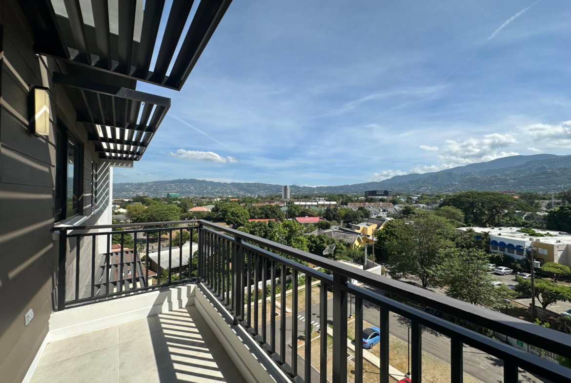 Ninth image of 502-21 Braemar Avenue in Kingston 5, St. Andrew, Jamaica - property is For Sale