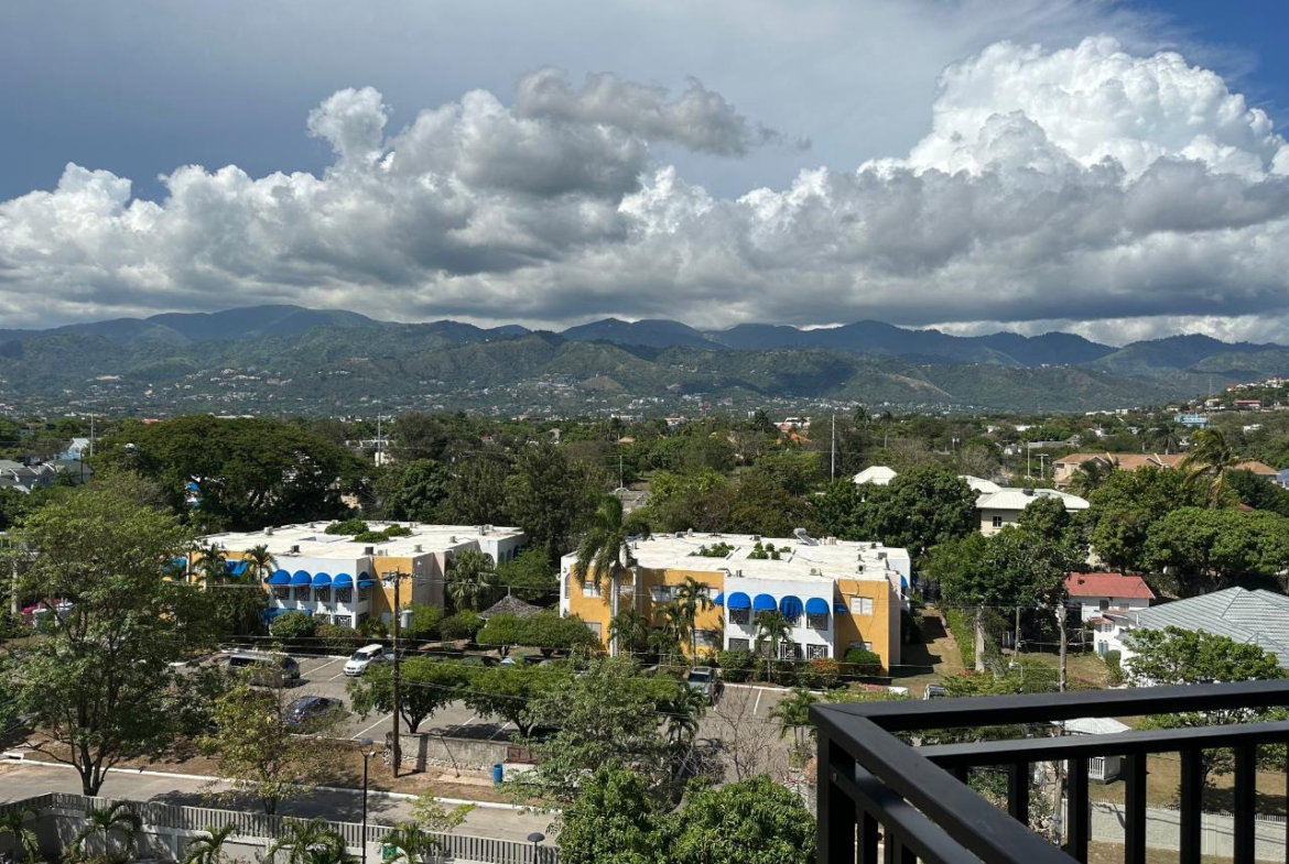 Tenth image of 502-21 Braemar Avenue in Kingston 5, St. Andrew, Jamaica - property is For Sale