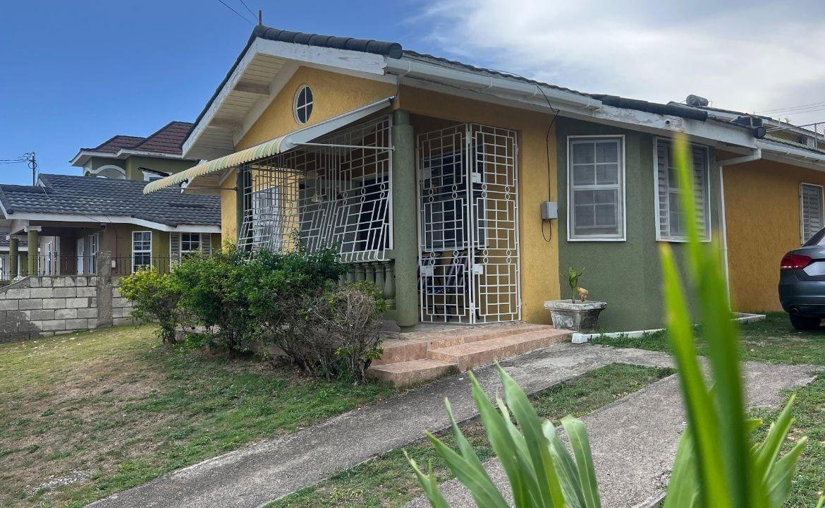 Fourth image of 768 Stonebrook Vista in STONEBROOK VISTA, Trelawny, Jamaica - property is For Rent