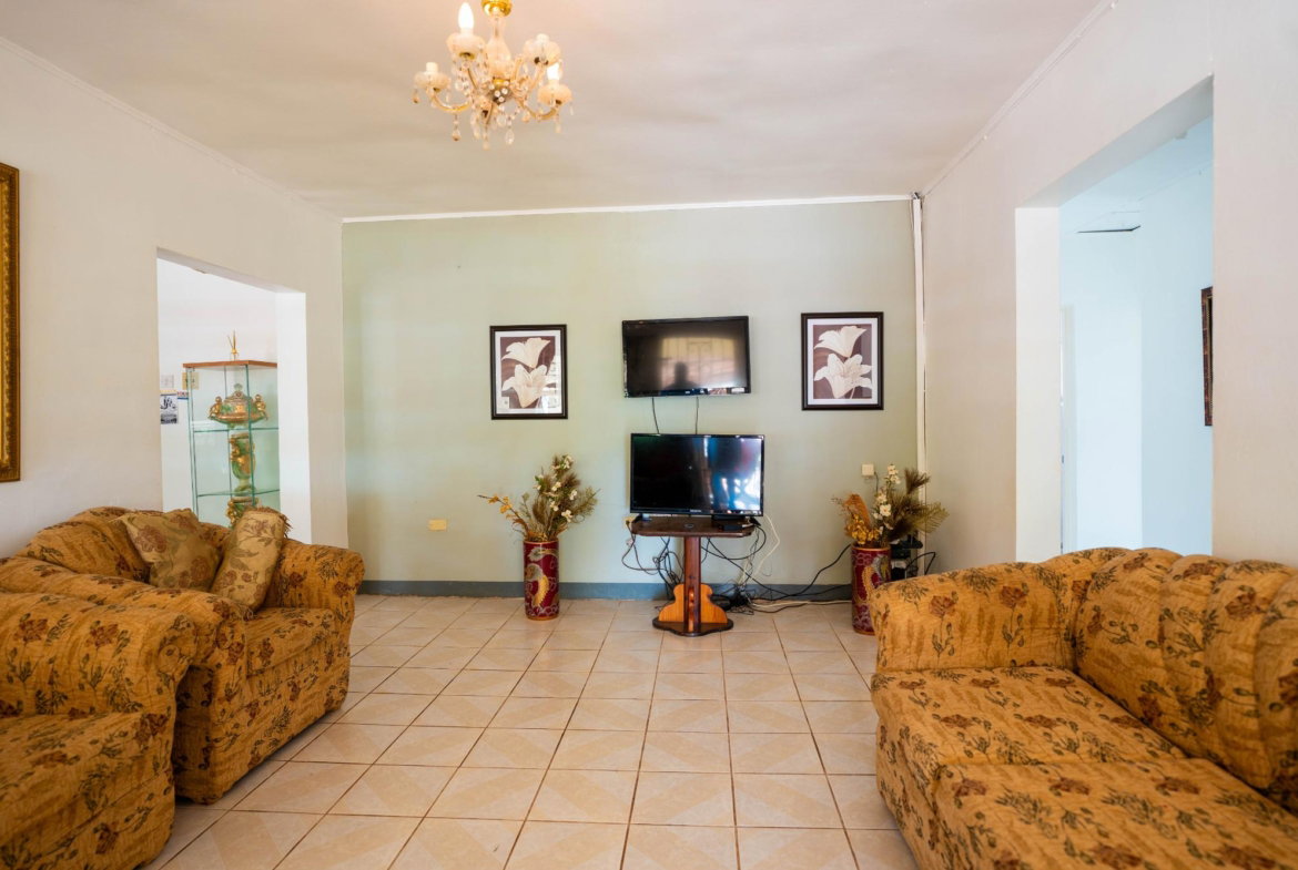 Seventh image of 1 Hillside Close in Mandeville, Manchester, Jamaica - property is For Sale