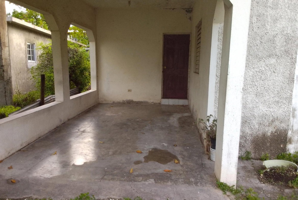 Seventh image of 35 Edgeware in KINGSTON, Kingston, Jamaica - property is For Sale