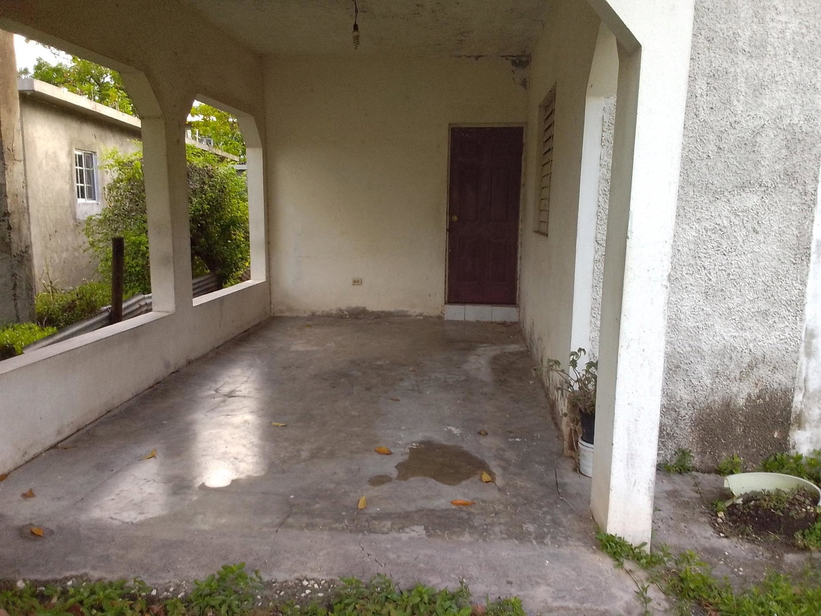 House-for-Sale-at-35-Edgeware-Kingston-Jamaica-–-Mountain-View-Expansion-Potential Seventh image of 35 Edgeware in KINGSTON, Kingston, Jamaica - property is For Sale