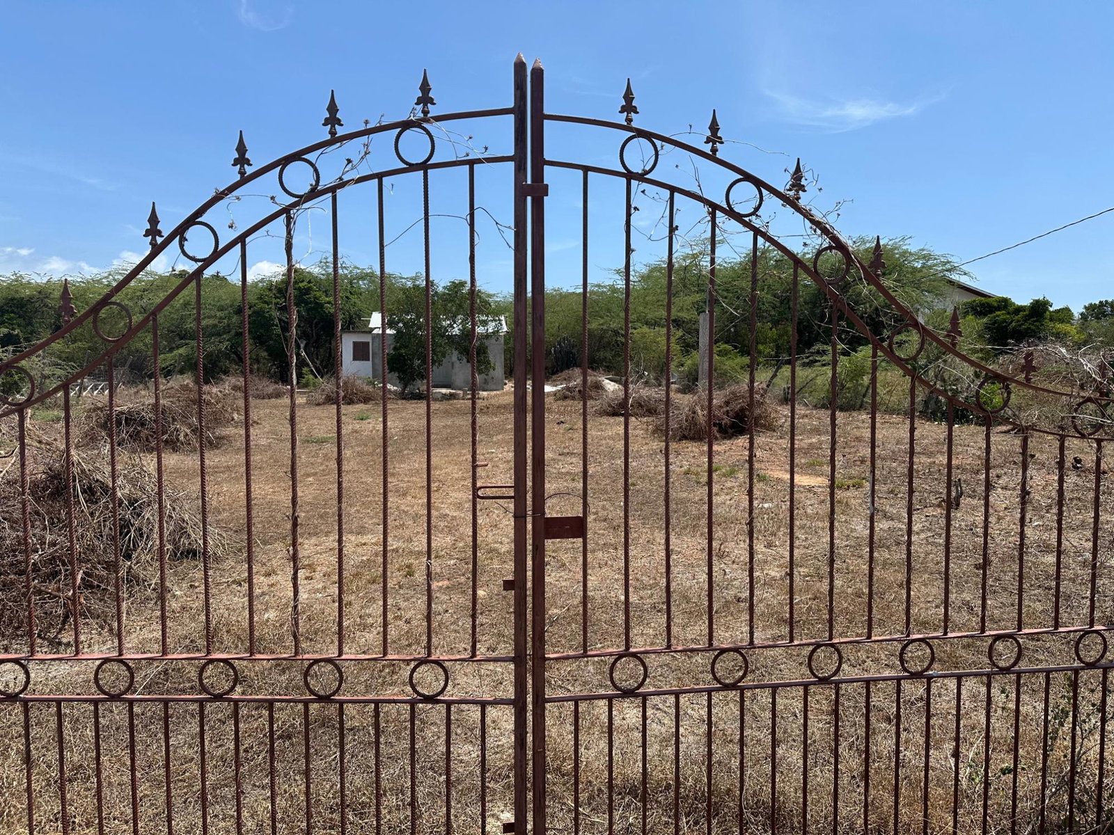 First image of 8 Old Wharf rd in Treasure Beach, St. Elizabeth, Jamaica - property is For Sale