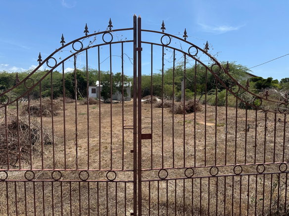 First image of 8 Old Wharf rd in Treasure Beach, St. Elizabeth, Jamaica - property is For Sale