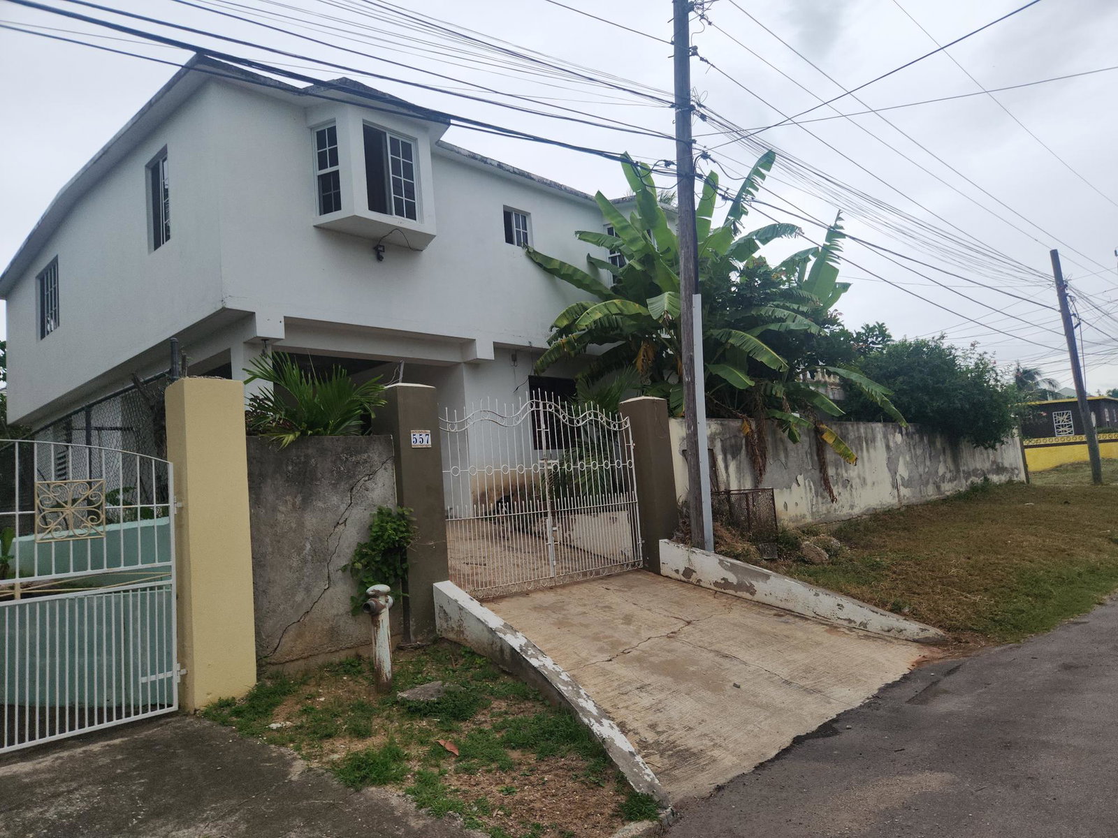 House-for-Sale-in-Eltham-View-St.-Catherine-Dual-Living-Investment-Opportunity Fourth image of 557 Eltham View in Eltham Vista, St. Catherine, Jamaica - property is For Sale