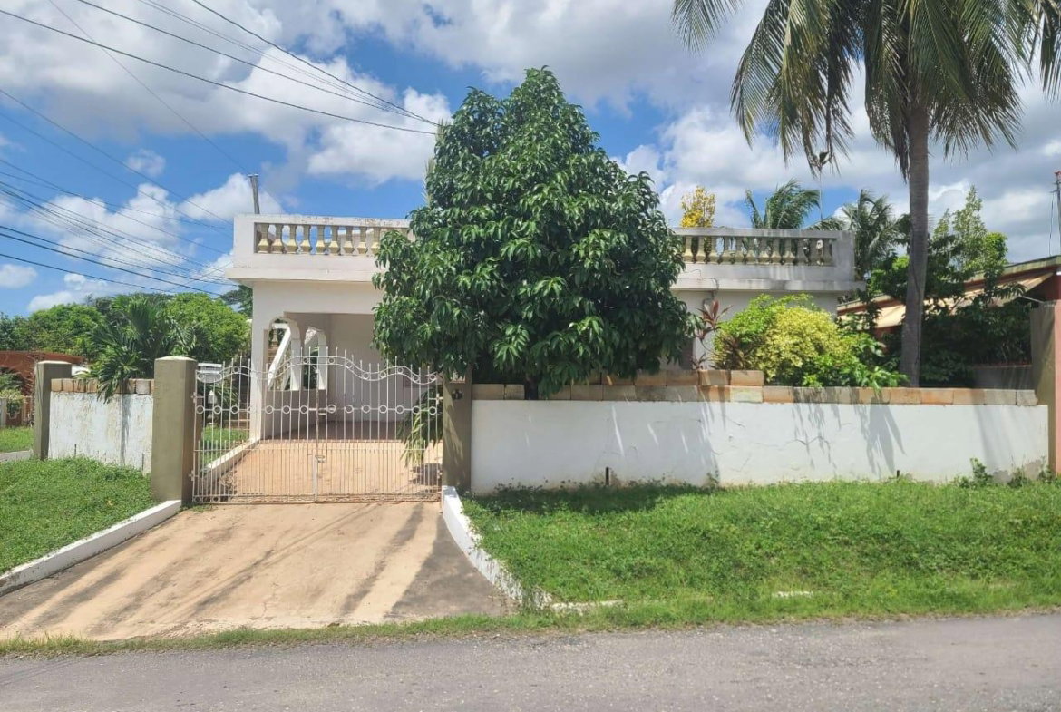 Fifth image of 557 Eltham View in Eltham Vista, St. Catherine, Jamaica - property is For Sale