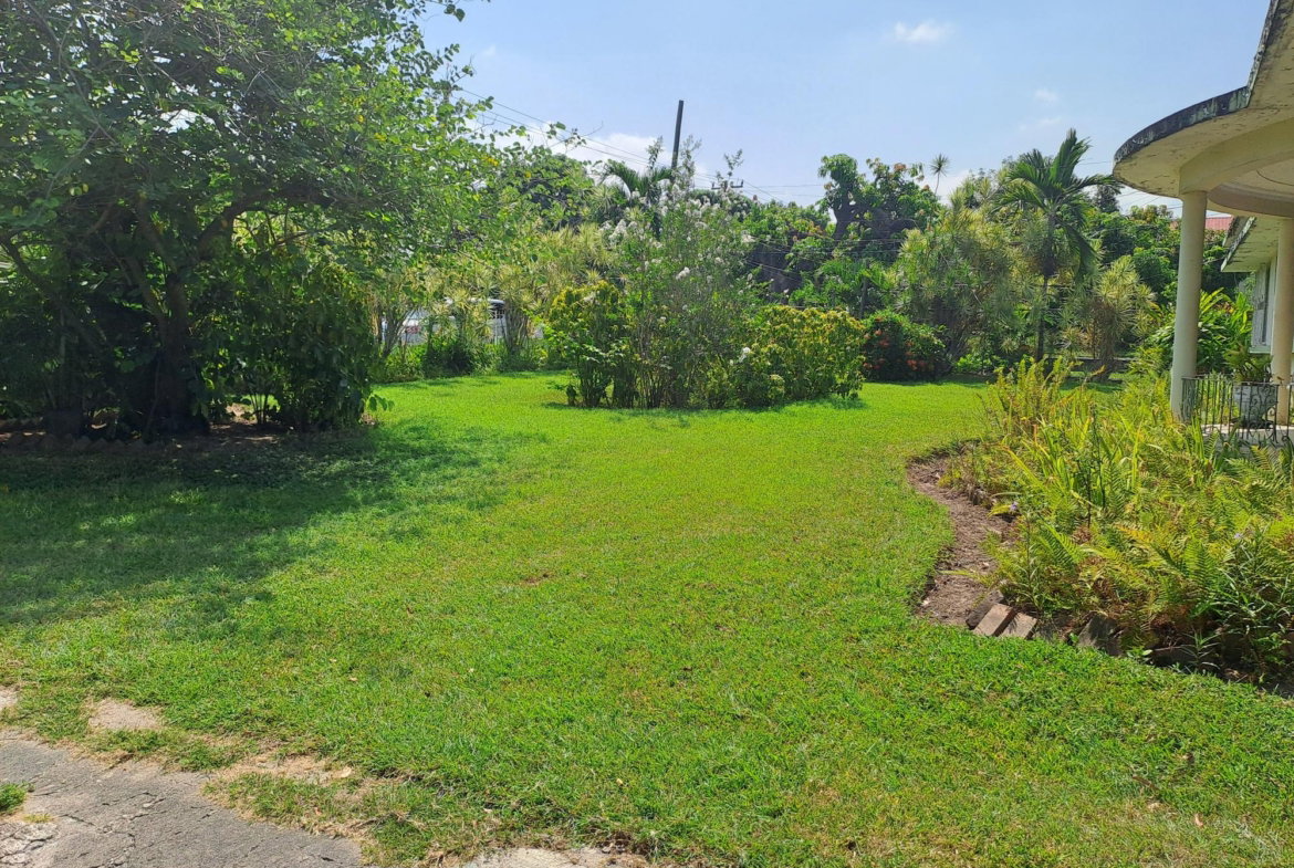 Second image of Red Hills Road in Kingston 19, St. Andrew, Jamaica - property is For Sale