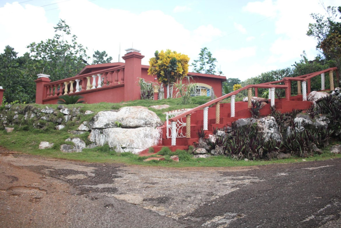 Fourth image of Trenail Maggotty in Maggotty, St. Elizabeth, Jamaica - property is For Sale