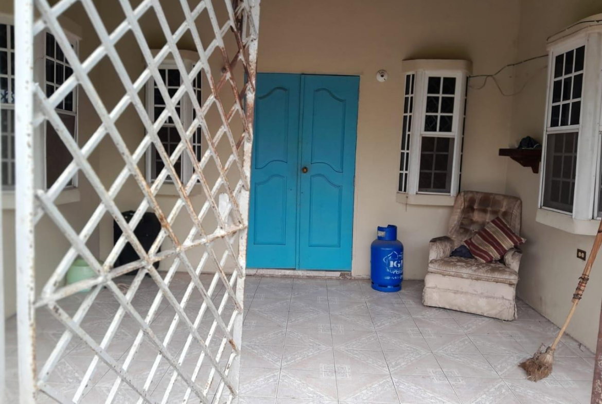 Thirteenth image of Browns Avenue in Palmers Cross, Clarendon, Jamaica - property is For Sale