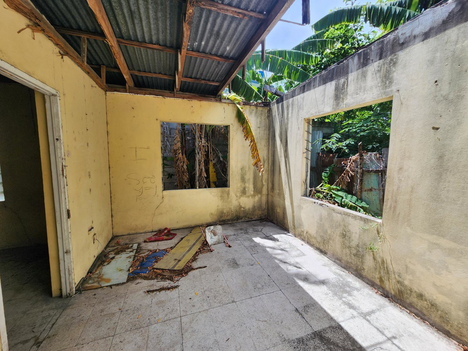 House-for-Sale-on-St.-Johns-Main-Road-St.-Catherine-Jamaica-36000-sq-ft-Lot Sixth image of 94 St. Johns Road in Spanish Town, St. Catherine, Jamaica - property is For Sale