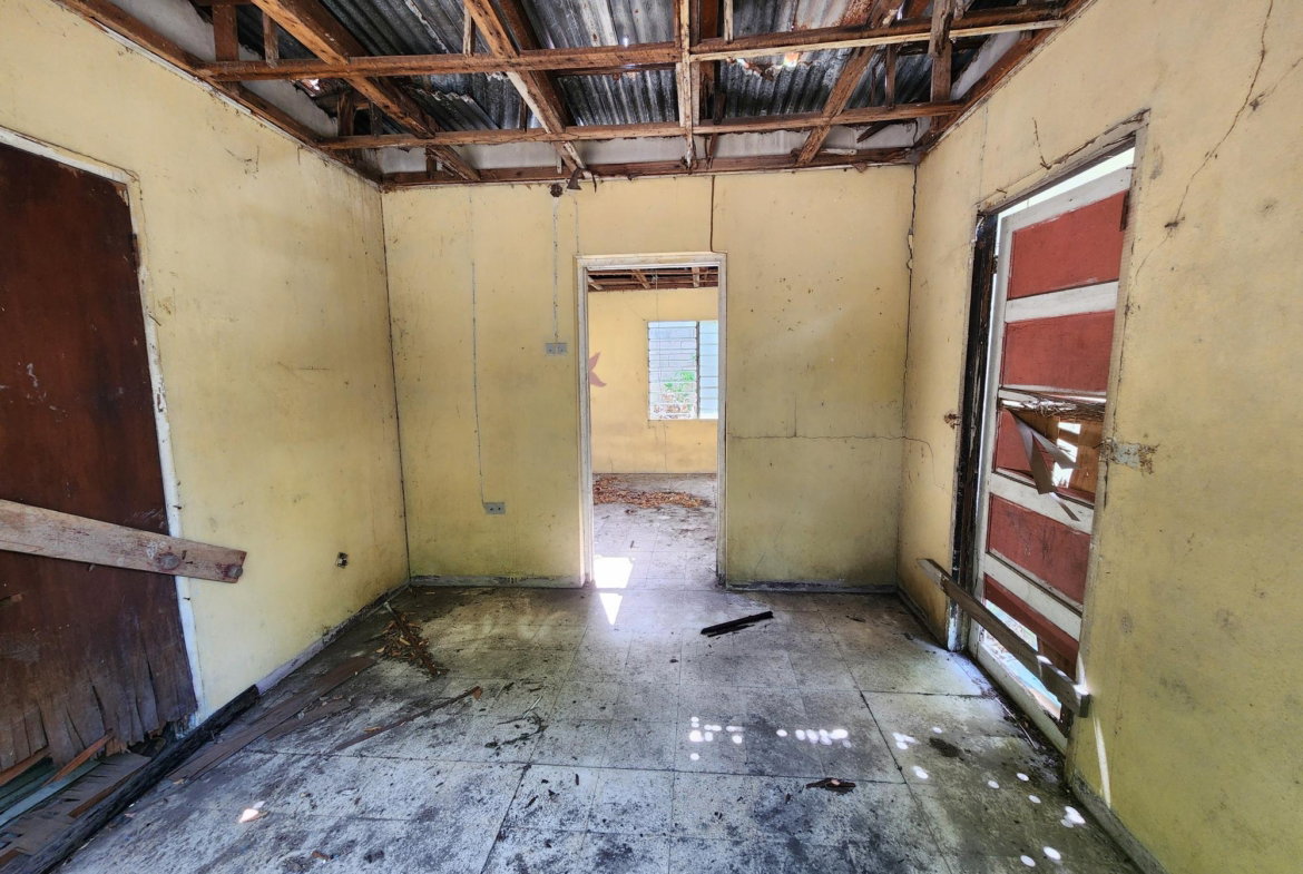 Seventh image of 94 St. Johns Road in Spanish Town, St. Catherine, Jamaica - property is For Sale