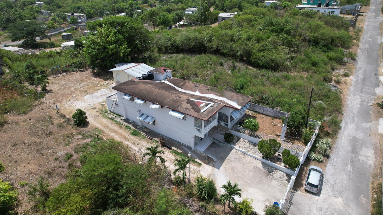 Tenth image of 58 West Park in May Pen, Clarendon, Jamaica - property is For Sale