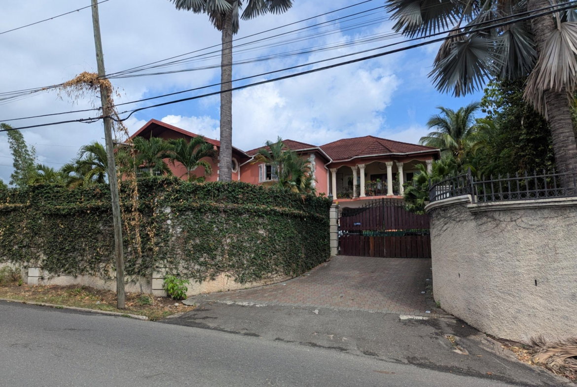 Ninth image of 11 Widcombe Rd. Kgn. 6 in Kingston 6, St. Andrew, Jamaica - property is For Sale