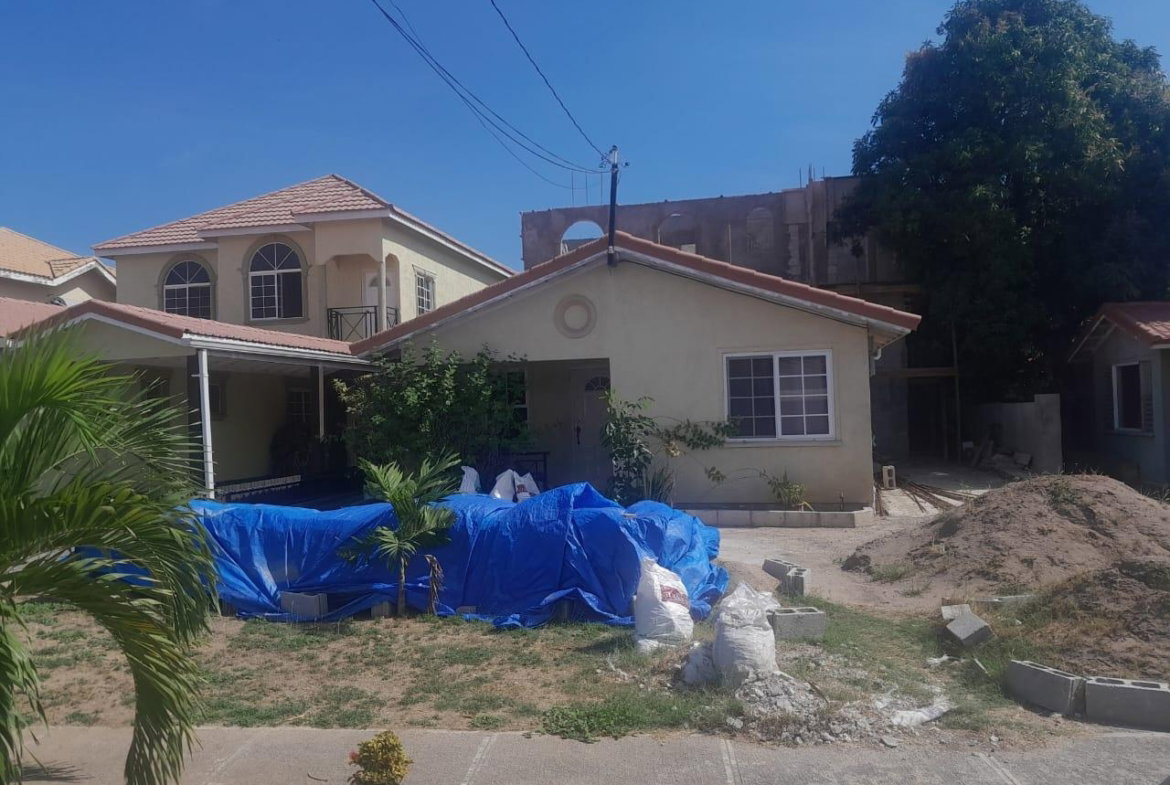 First image of 116 Collingwood Circle in Portmore Country Club, St. Catherine, Jamaica - property is For Sale
