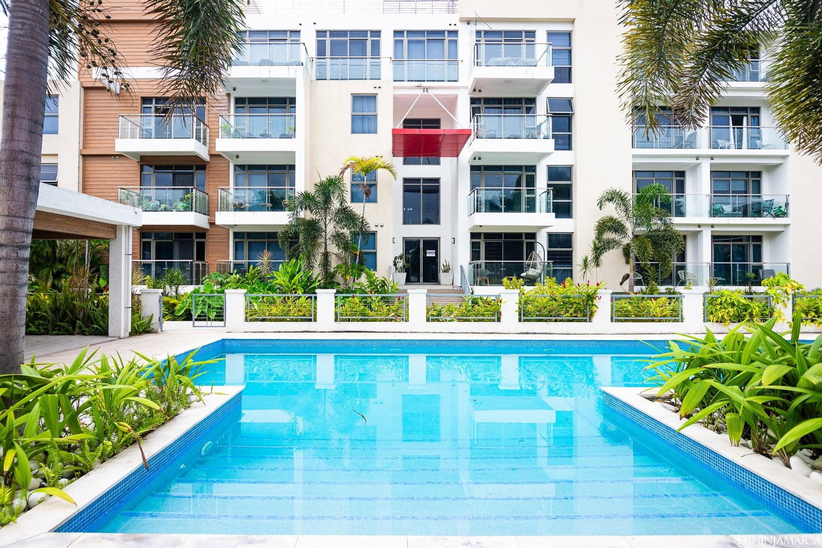 Luxurious-3-Bedroom-Penthouse-for-Rent-in-Kingston-8-St.-Andrew-Jamaica Second image of 406-41 Upper Waterloo Road in Kingston 8, St. Andrew, Jamaica - property is For Rent