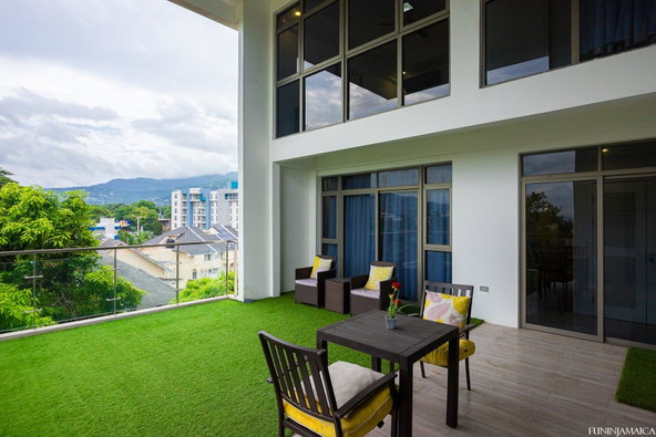 Thirteenth image of 406-41 Upper Waterloo Road in Kingston 8, St. Andrew, Jamaica - property is For Rent