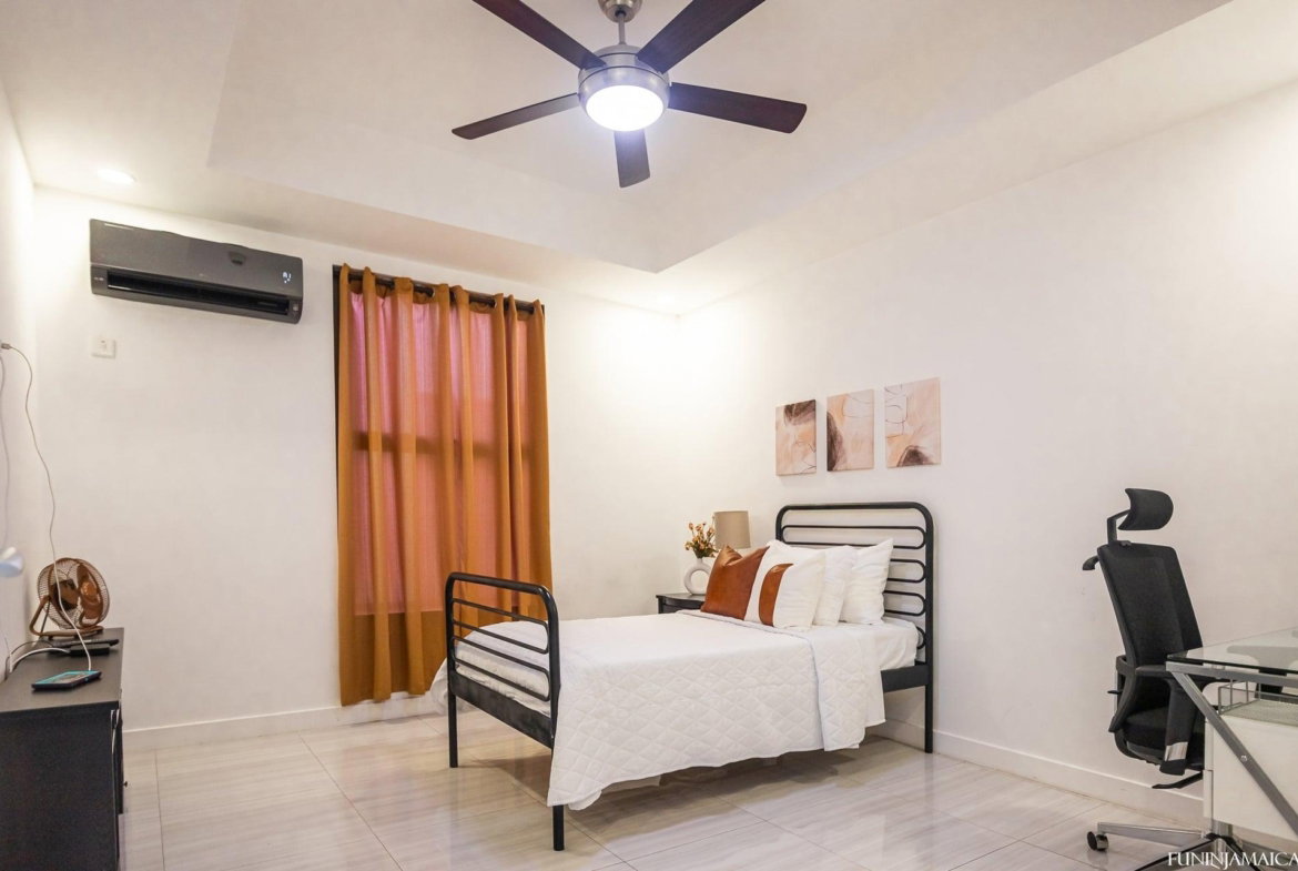 Twenty-Seventh image of 406-41 Upper Waterloo Road in Kingston 8, St. Andrew, Jamaica - property is For Rent