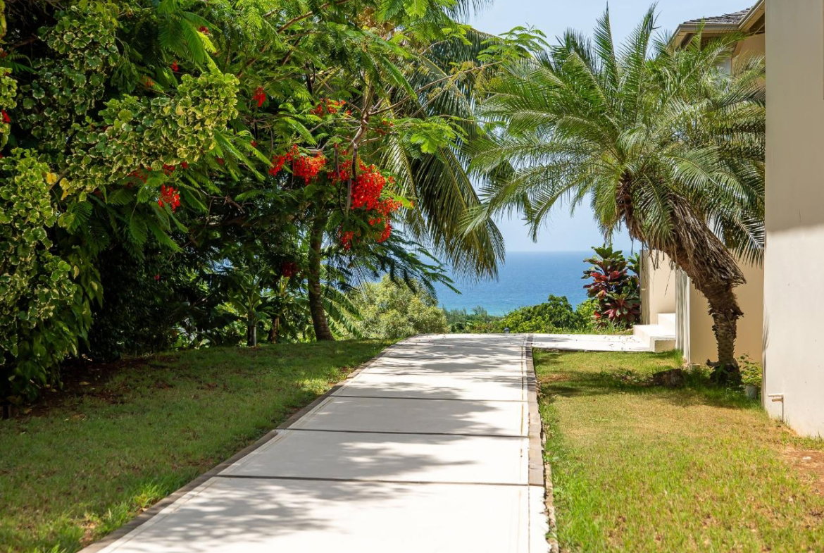 Fifth image of 34 Mango Manor, The Greens in Rose Hall, St. James, Jamaica - property is For Sale